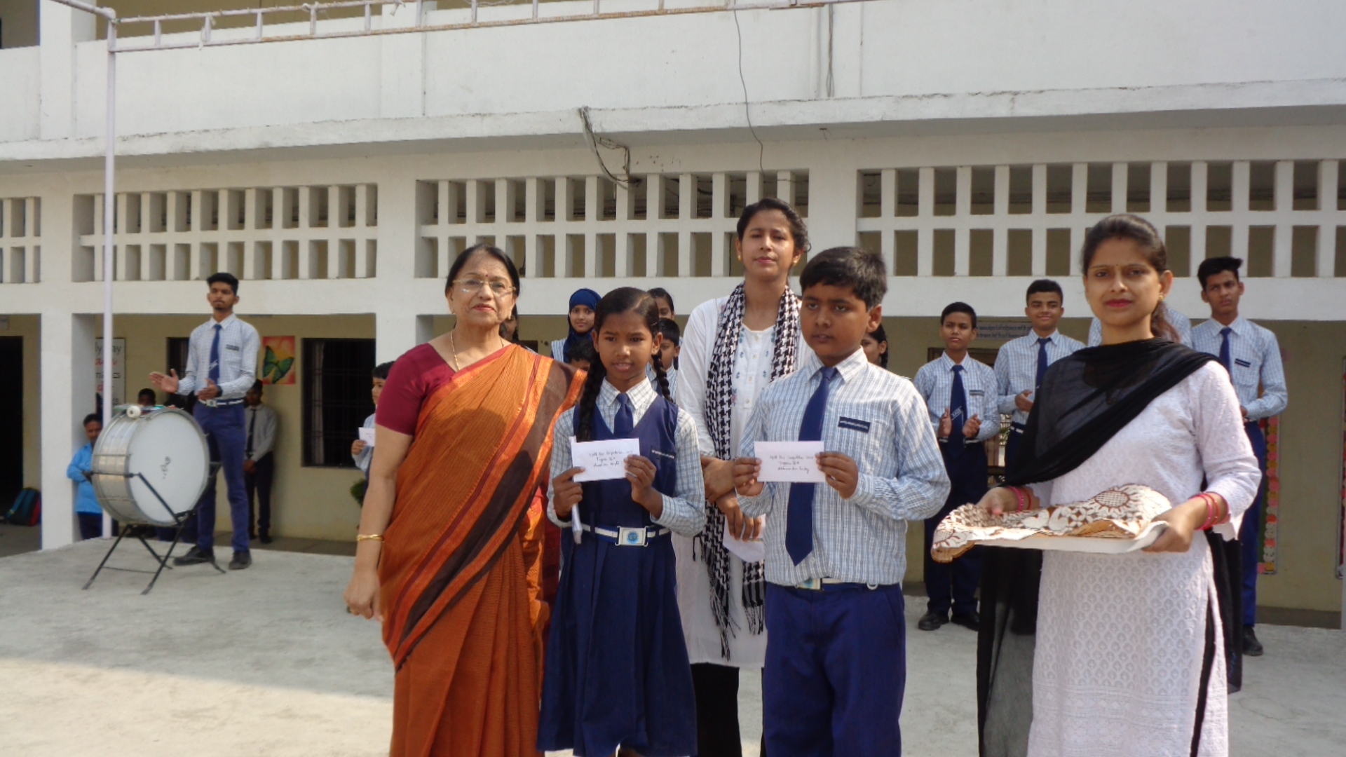 Spell bee prize distribution